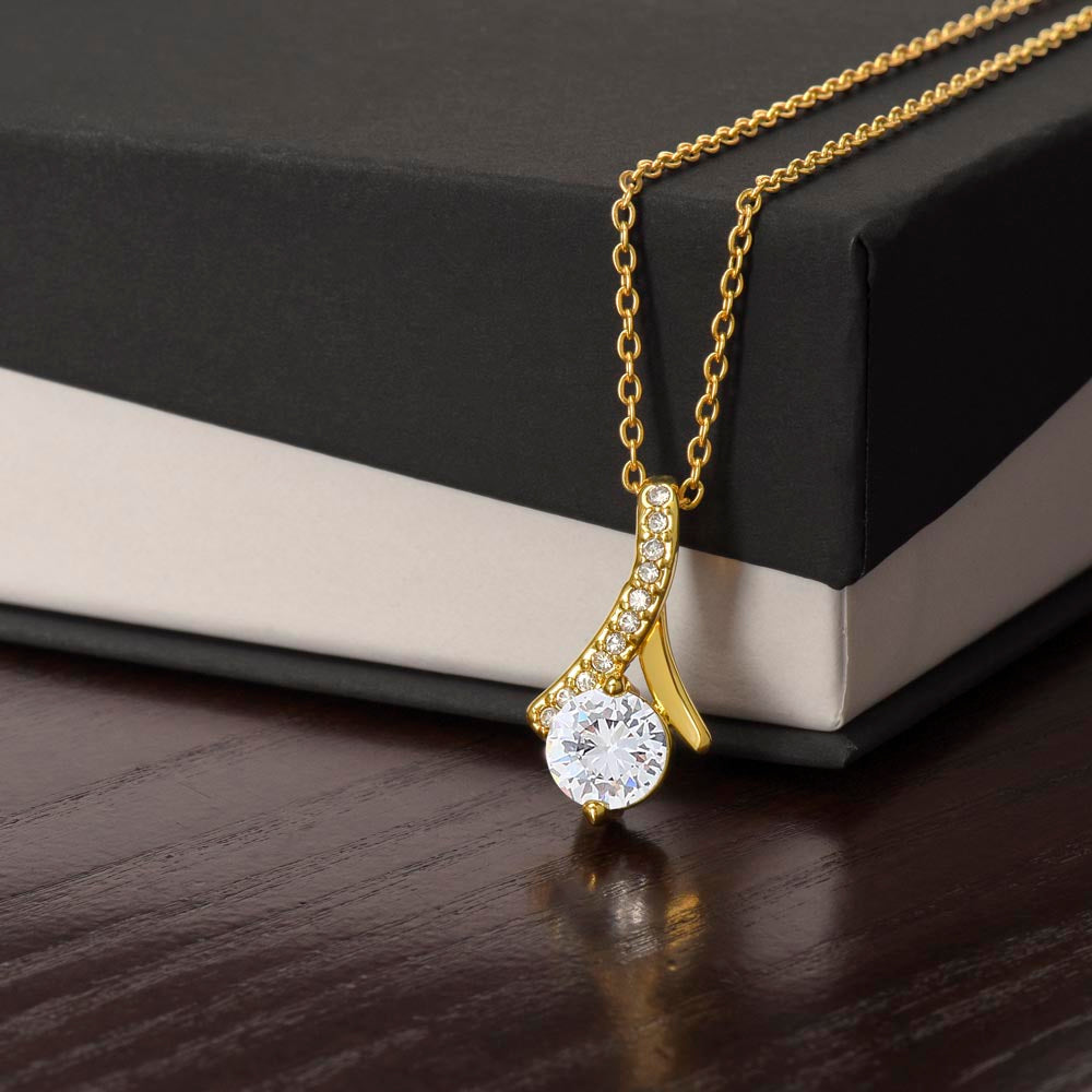 Alluring Beauty Necklace 💕